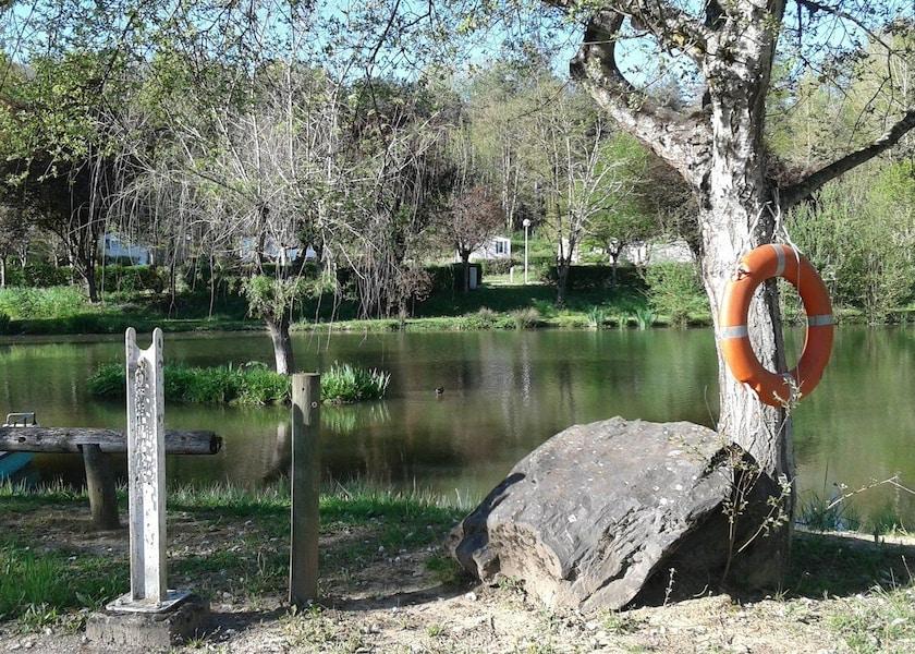 Nouvelle-Aquitaine Thiviers Lake