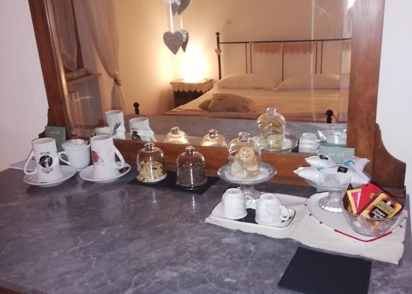 Marche Monsano In-Room Coffee