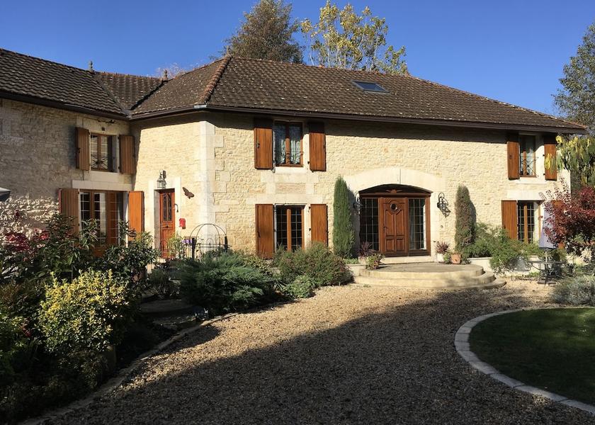 Nouvelle-Aquitaine Chasseneuil-Sur-Bonnieure Entrance