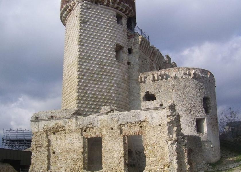 Liguria Vezzi Portio Exterior Detail