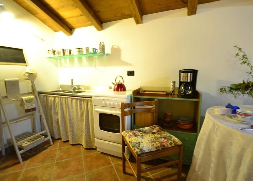 Liguria Vezzi Portio Kitchen