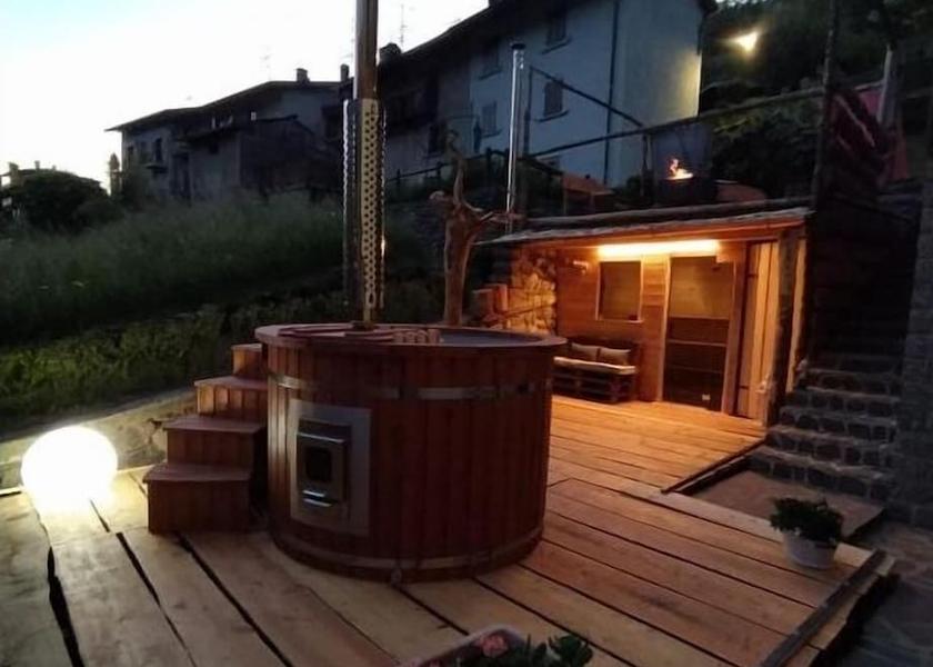 Lombardy Roncobello Balcony