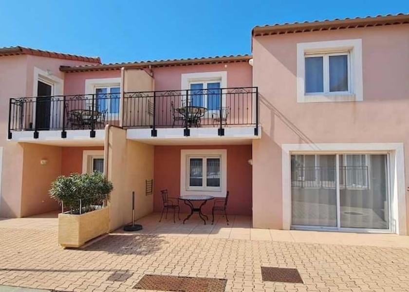 Provence - Alpes - Cote d'Azur Saint-Mitre-Les-Remparts Terrace