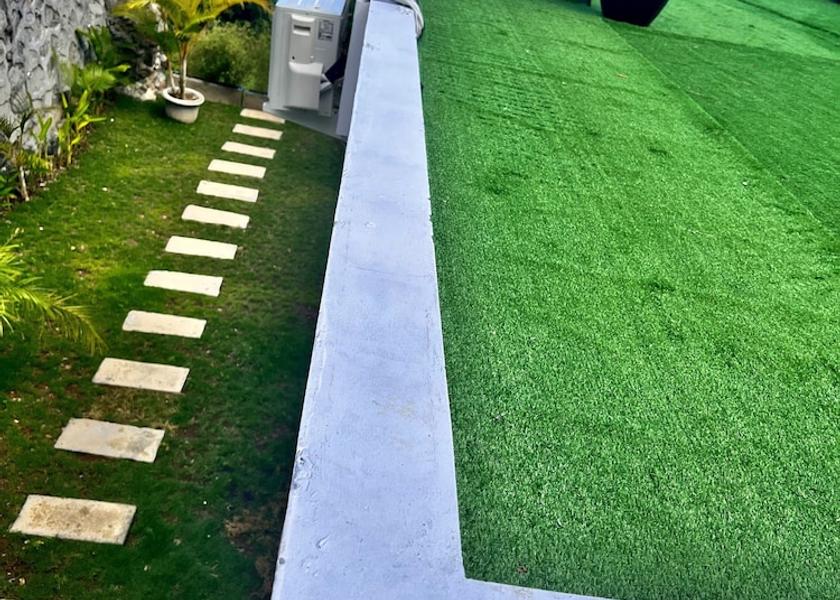  Selong Belanak Exterior Detail