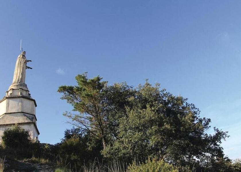 Auvergne-Rhone-Alpes Viviers Exterior Detail