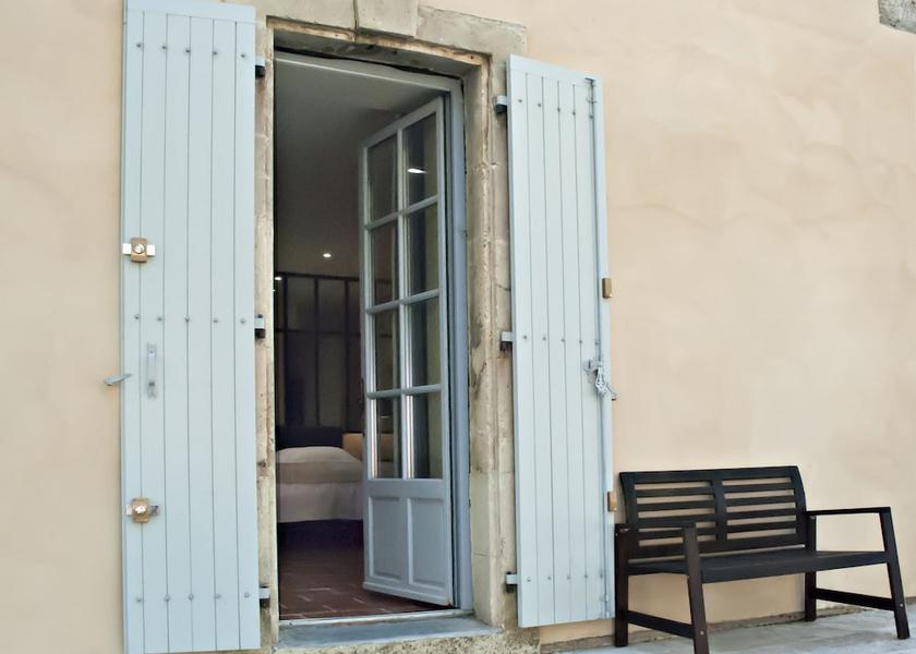 Occitanie Caux Terrace