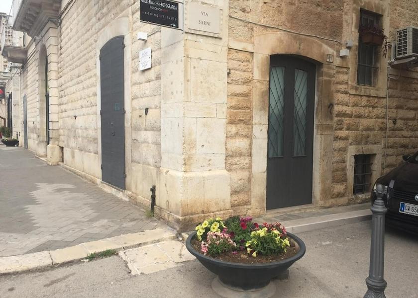 Puglia Terlizzi Exterior Detail