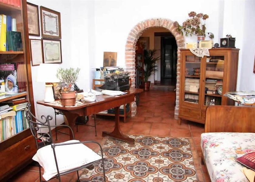 Sicily San Fratello Lobby