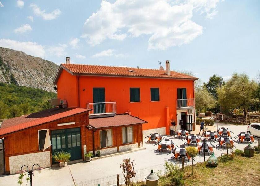 Molise Rocchetta A Volturno Facade