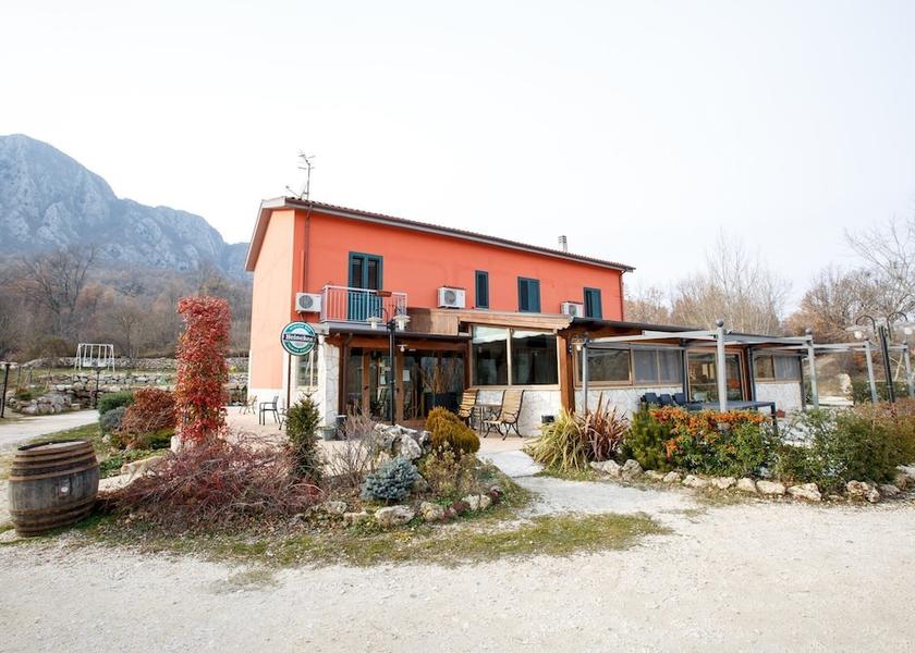 Molise Rocchetta A Volturno Terrace