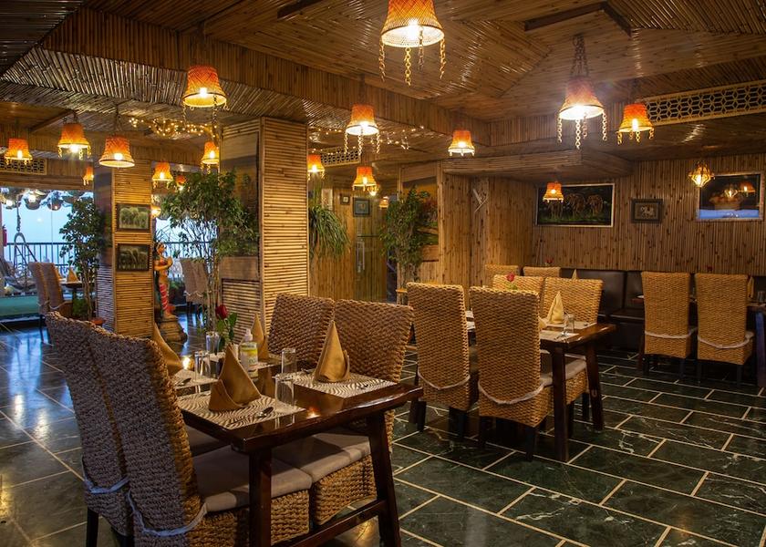 Uttarakhand Rishikesh Restaurant