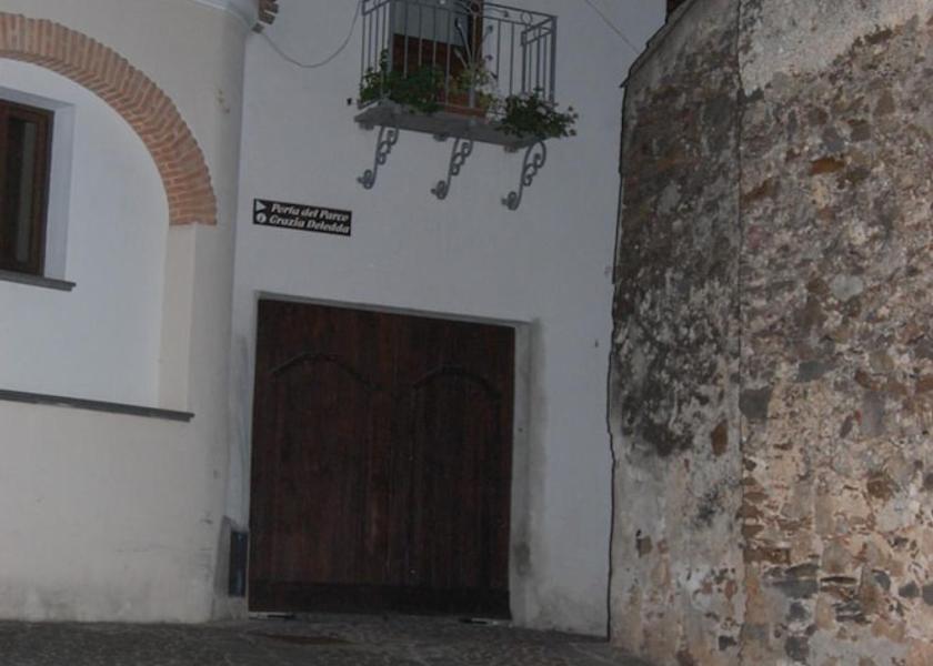 Sardinia Galtelli Exterior Detail