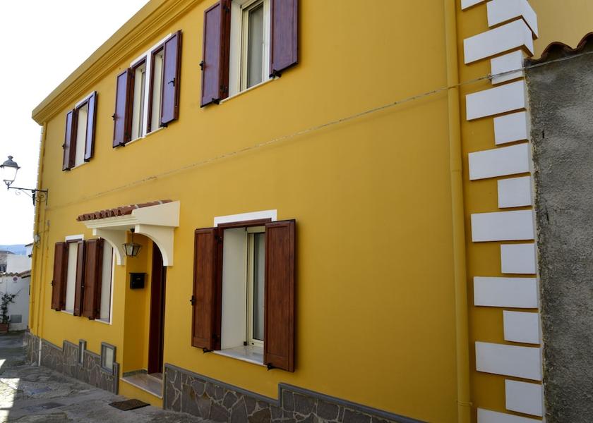 Sardinia Galtelli Exterior Detail