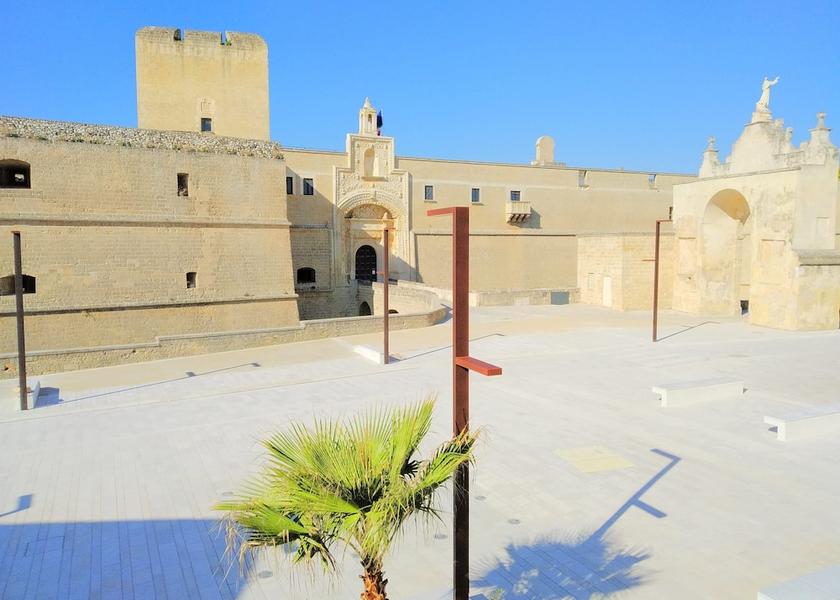 Puglia Copertino Exterior Detail
