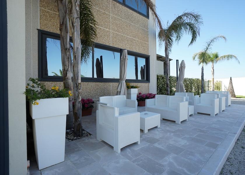 Puglia Copertino Exterior Detail
