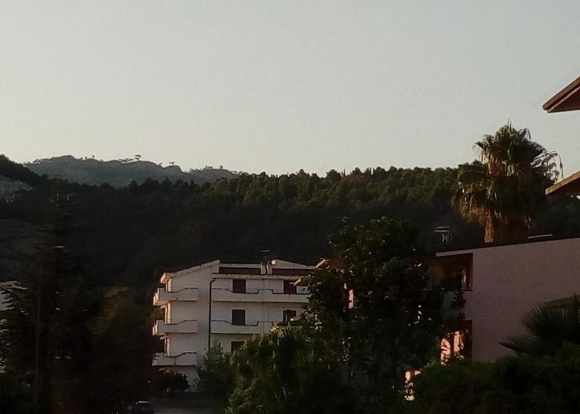 Calabria Condofuri Exterior Detail