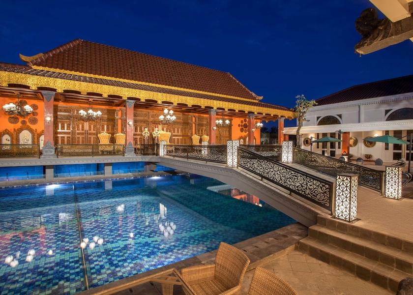 Central Java Colomadu Pool