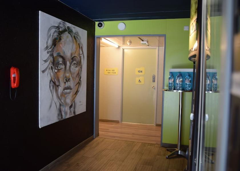 Ile-de-France Villeneuve-Le-Roi Interior Entrance