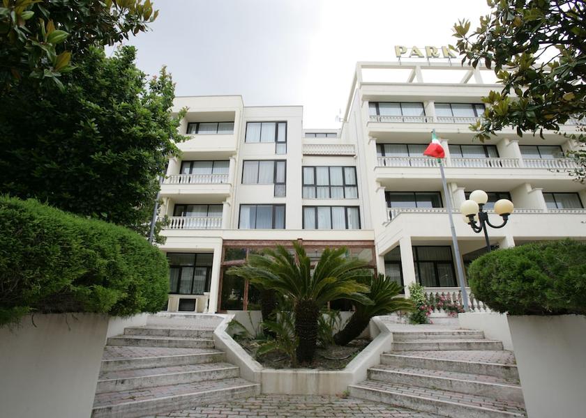 Molise Larino Facade