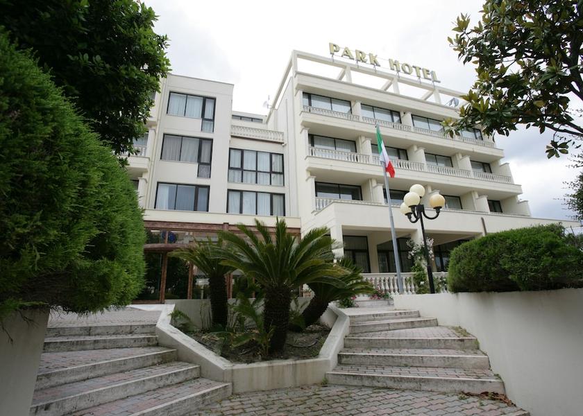 Molise Larino Facade