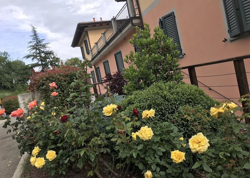 Emilia-Romagna Lama Mocogno Exterior Detail