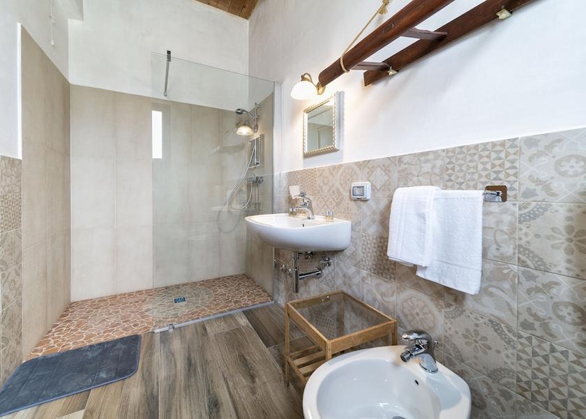 Puglia Acquaviva delle Fonti Bathroom