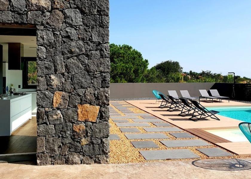 Sicily Aci Catena Terrace/patio
