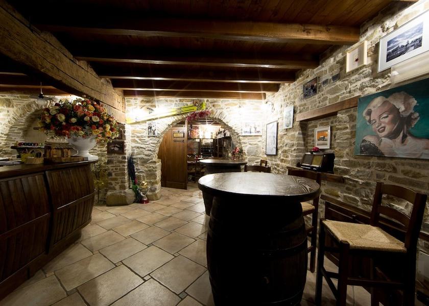 Emilia-Romagna Montecreto Interior Entrance