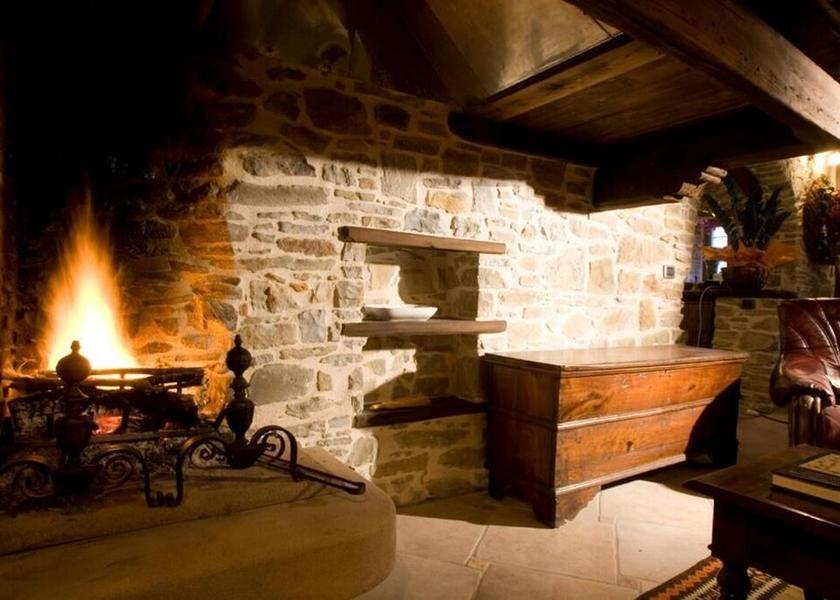 Emilia-Romagna Montecreto Interior Entrance