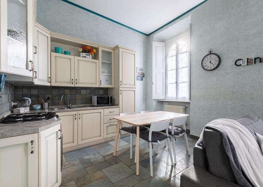 Lombardy Albese Con Cassano Room