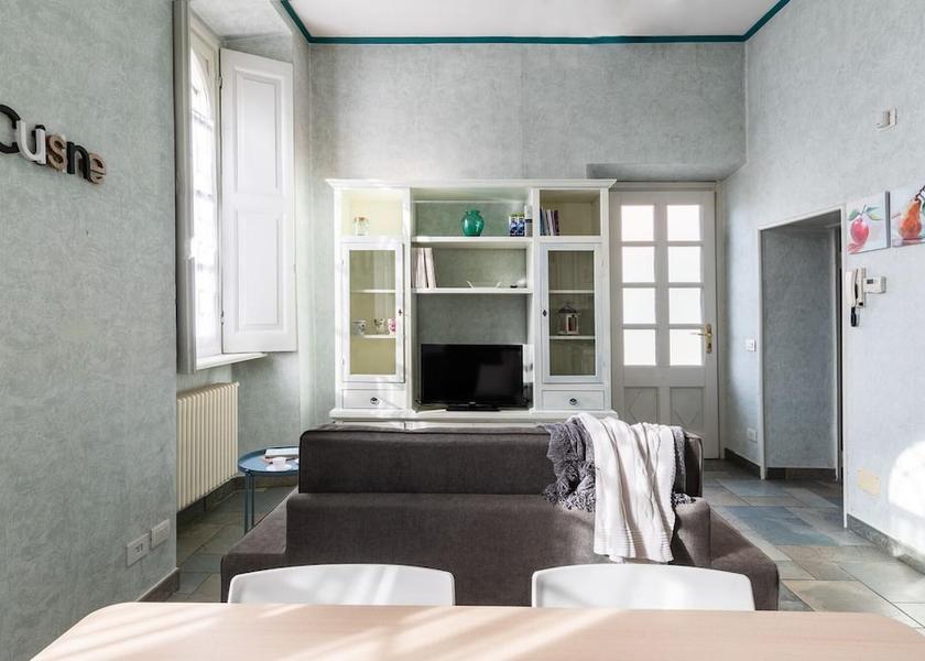 Lombardy Albese Con Cassano Room
