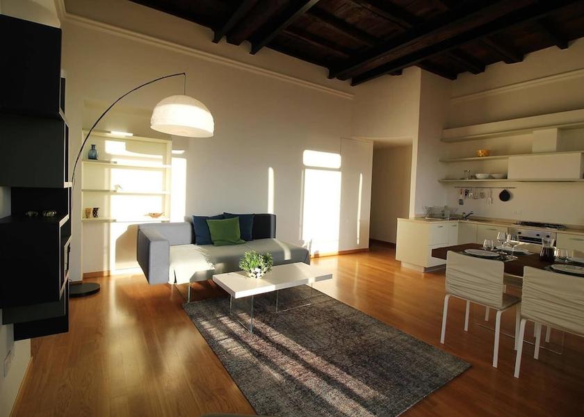 Piedmont Miasino Interior Entrance