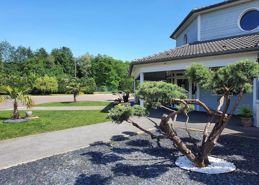 Centre - Loire Valley Marolles Exterior Detail