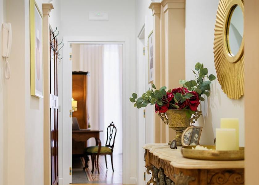 Basilicata Venosa Interior Entrance