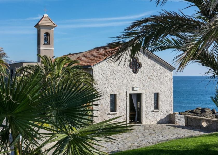 Liguria Vallecrosia Exterior Detail