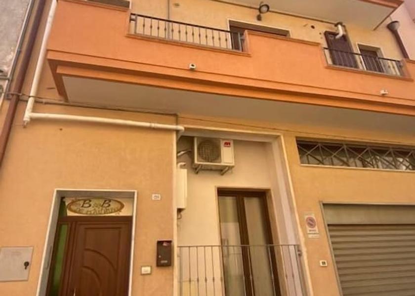 Puglia Sava Facade