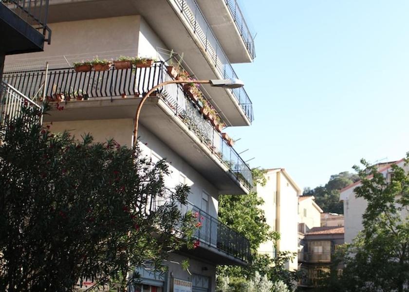 Sicily Nicosia Exterior Detail