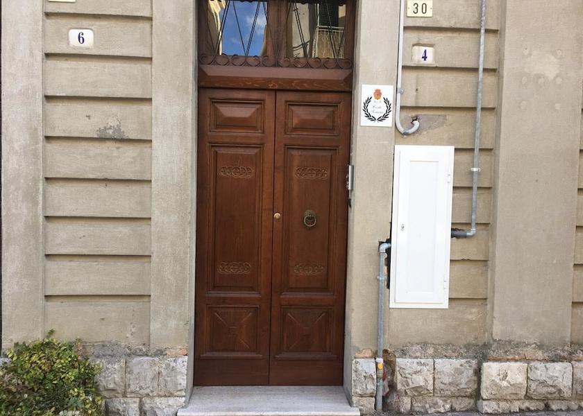 Molise Montenero Di Bisaccia Exterior Detail