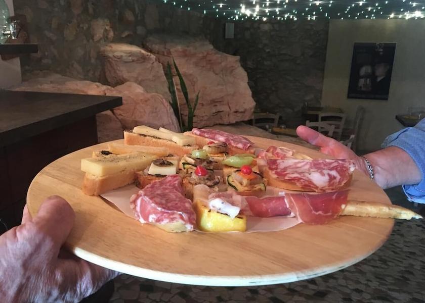 Veneto Badia Calavena Interior Entrance