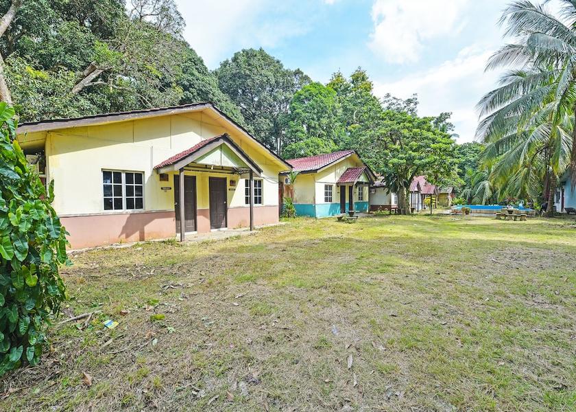 Pahang pekan Exterior Detail