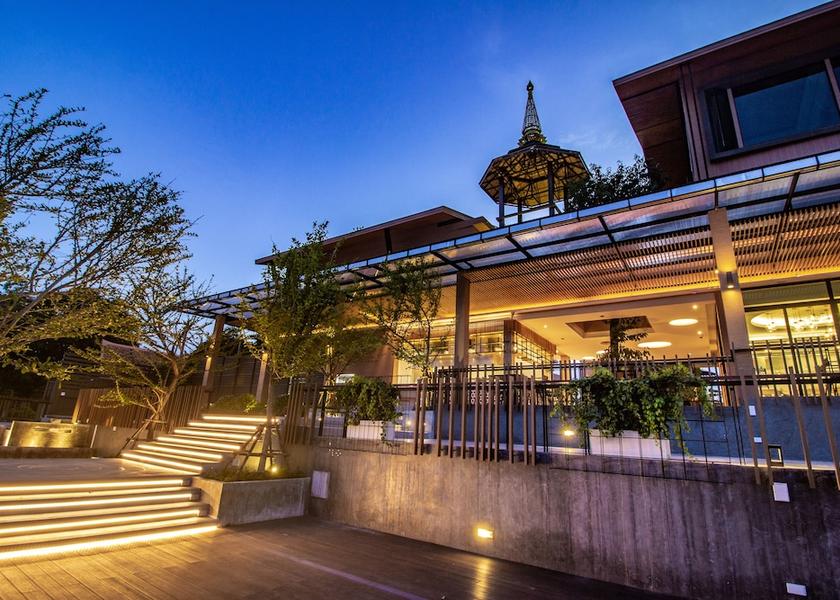 Ratchaburi ratchaburi Exterior Detail