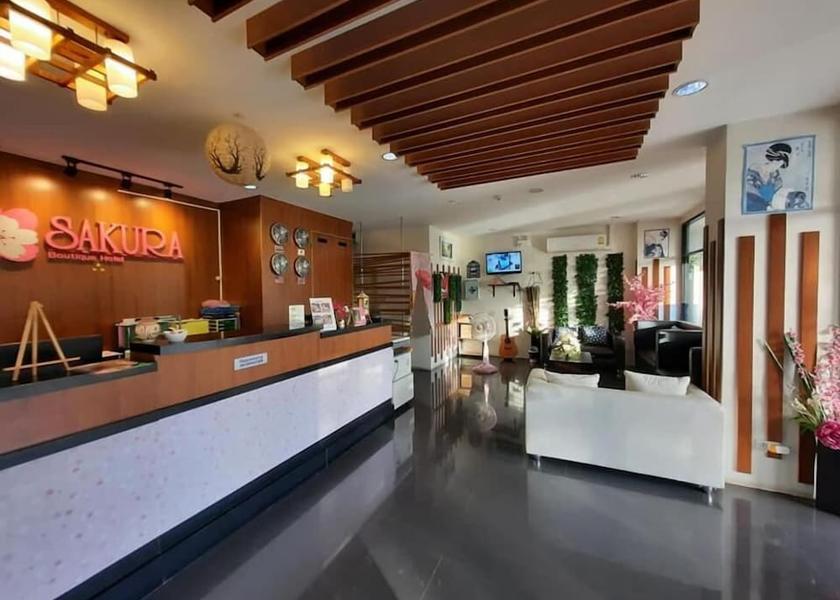 Chonburi pluak daeng Lobby