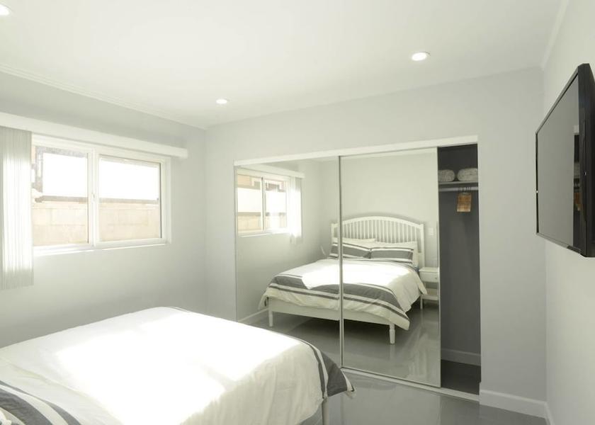 California north hollywood Room