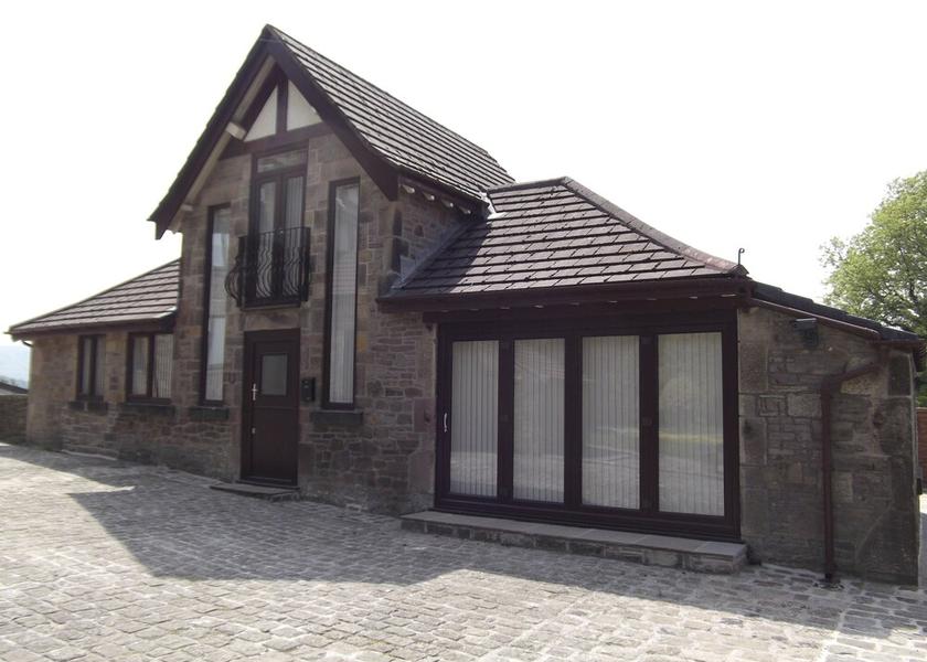 England High Peak Exterior Detail
