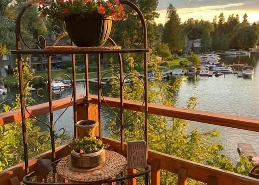 Montana Bigfork Balcony