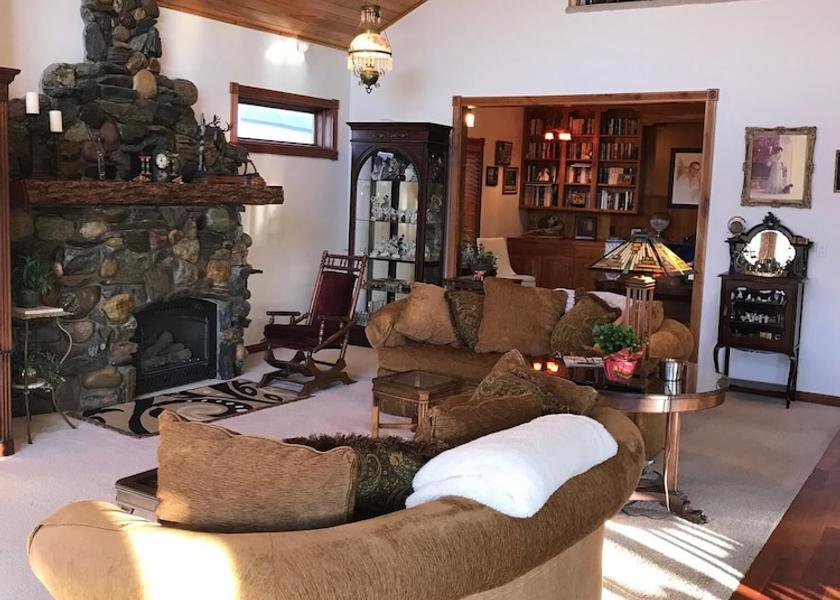 Montana Bigfork Living Area