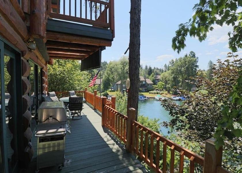 Montana Bigfork Balcony