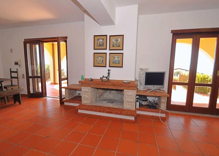 Campania Pisciotta Room