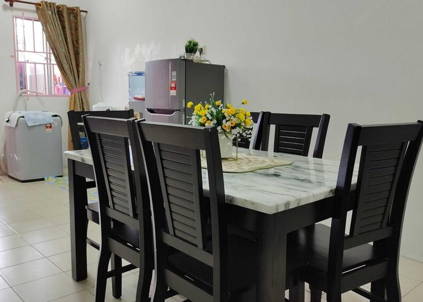 Sabah Tawau Interior Entrance