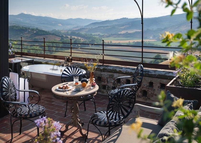 Umbria Lisciano Niccone Terrace